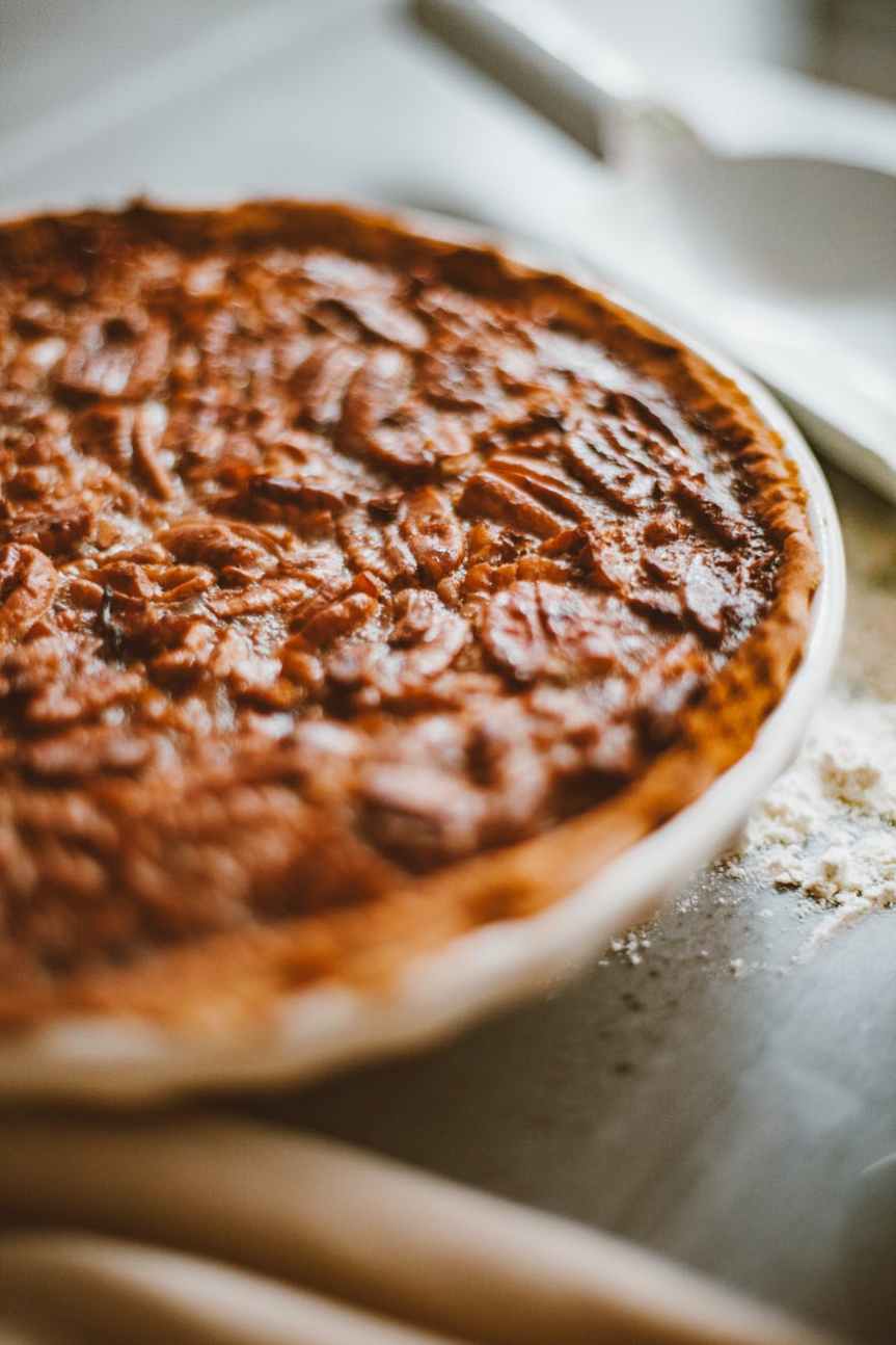 Perfect Paleo Pecan Pie | Leverage Ambition